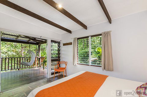 Villa Zena - Holiday Sunshine Coast 3