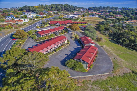 Village Family Motor Inn - Sunshine Coast Tourism 0