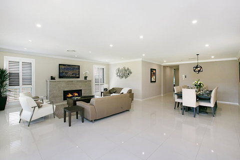 Vin De Vie - Holiday Sunshine Coast 3