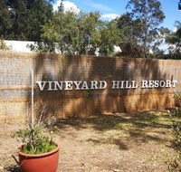 Vineyard Hill Resort - Sunshine Coast Tourism