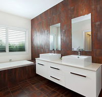 Vista One - Holiday Sunshine Coast