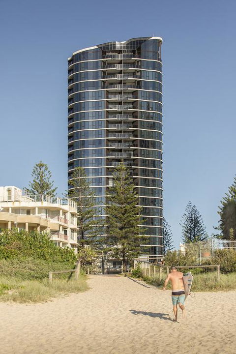 Vue Broadbeach - Sunshine Coast Tourism 3