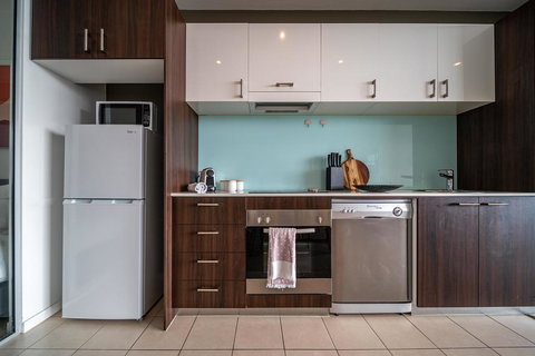 Vue Of The East End-Wifi - Netflix - Nespresso - Holiday Sunshine Coast 3