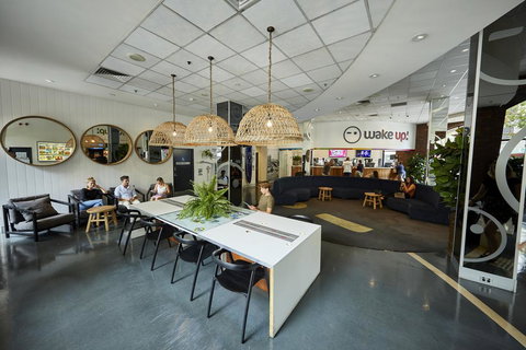 Wake Up! Sydney Central - Holiday Sunshine Coast 3