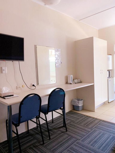 Walgett Motel - Sunshine Coast Tourism 2