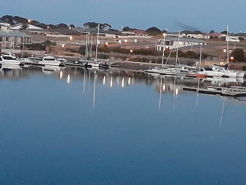 Wallaroo Marina Sea Vu Apartment - Sunshine Coast Tourism 2