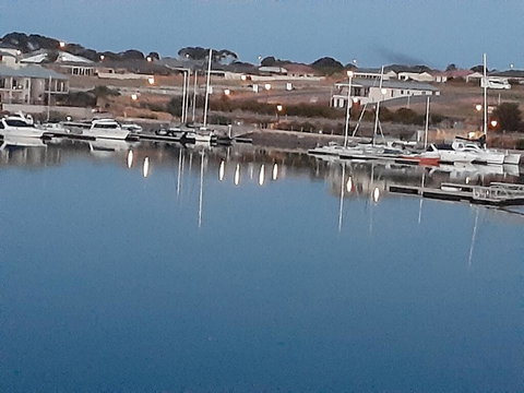 Wallaroo Marina Sea Vu Apartment - Sunshine Coast Tourism 2