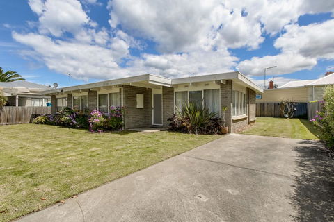 Wander On Bulmer - Sunshine Coast Tourism 0