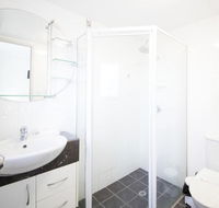 Warringa Surf Holiday Apartments - Sunshine Coast Tourism