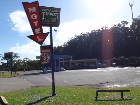 Watagan Forest Motel - Caltex Brunkerville - Holiday Sunshine Coast 2