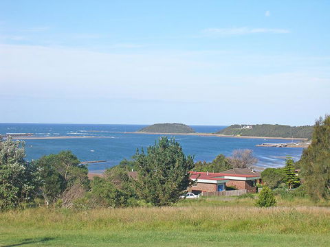 Water View House @ Orient Point - Sunshine Coast Tourism 0