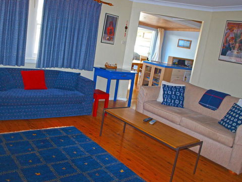 Waterfront Heaven @ Callala Bay - Sunshine Coast Tourism 1
