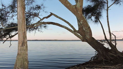 Waterfront Jervis Bay Escape Cooinda - Sunshine Coast Tourism 0