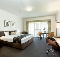 Blazing Stump Motel  Suites - Holiday Sunshine Coast