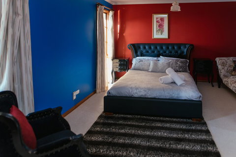 The Dan - Sunshine Coast Tourism 8