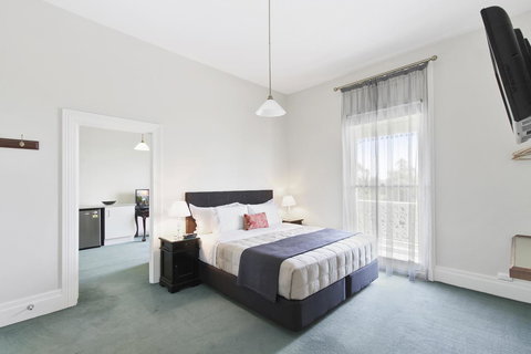 The Riversleigh - Sunshine Coast Tourism 24