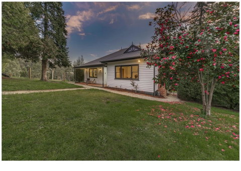 Gracemont Boutique Accommodation - Sunshine Coast Tourism 1