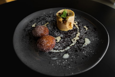 Quality Hotel Point Cook - Sunshine Coast Tourism 31