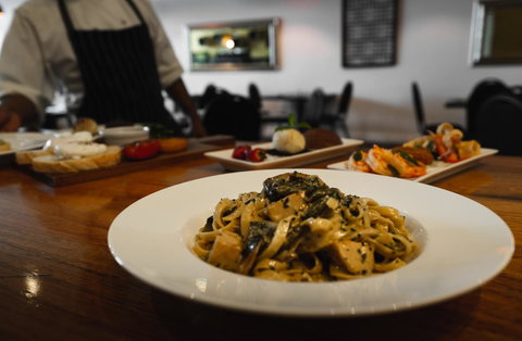 Quality Hotel Point Cook - Sunshine Coast Tourism 33