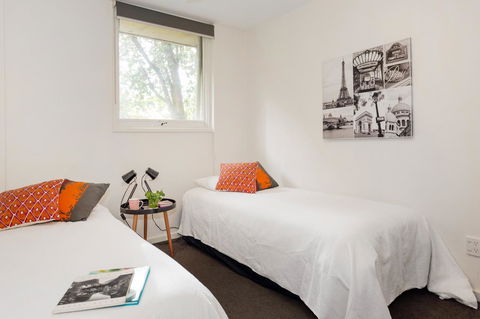 Melbourne Villa - Holiday Sunshine Coast 30