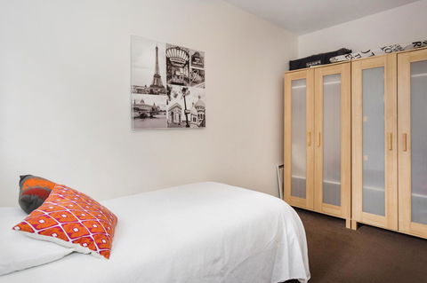 Melbourne Villa - Holiday Sunshine Coast 34