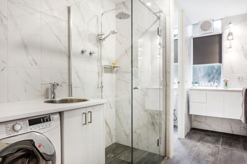 Melbourne Villa - Holiday Sunshine Coast 24