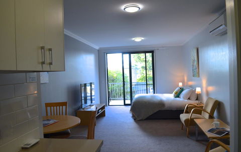 Mansfield Apartments - Sunshine Coast Tourism 13
