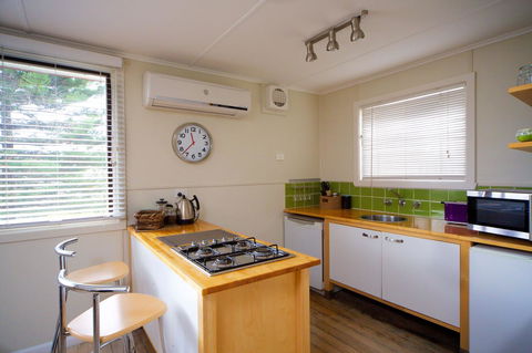 Healesville Apartments - Sunshine Coast Tourism 23