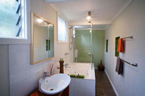 Healesville Apartments - Sunshine Coast Tourism 19