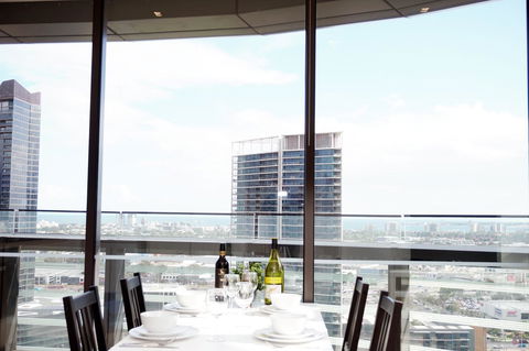 Auzzie Apartments Docklands, Melbourne - Holiday Sunshine Coast 35
