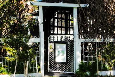 Bed Of Roses - Sunshine Coast Tourism 34