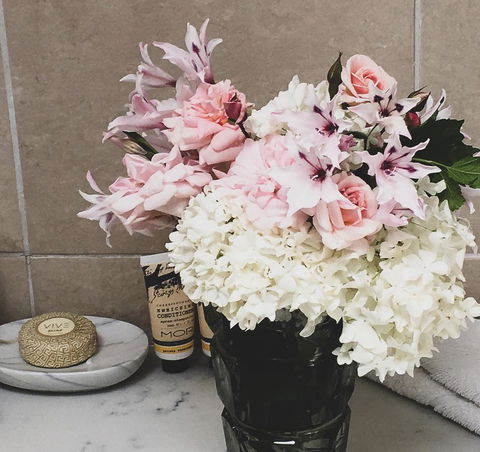 Bed Of Roses - Sunshine Coast Tourism 5