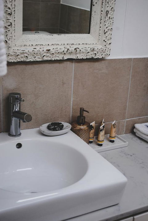 Bed Of Roses - Sunshine Coast Tourism 18