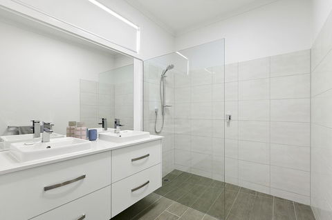 Tidal Changes - Rejuvenate Stays - Sunshine Coast Tourism 7