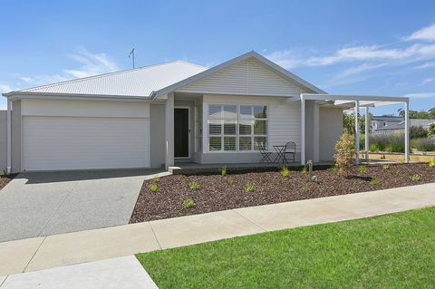 Tidal Changes - Rejuvenate Stays - Sunshine Coast Tourism 9