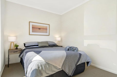 Bask At The Glade - Rejuvenate Stays - Sunshine Coast Tourism 8