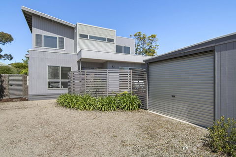Bask At The Glade - Rejuvenate Stays - Sunshine Coast Tourism 6