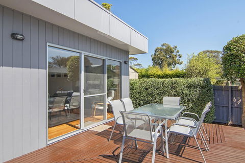 Bask At The Glade - Rejuvenate Stays - Sunshine Coast Tourism 7