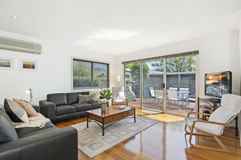 Bask At The Glade - Rejuvenate Stays - Sunshine Coast Tourism 0