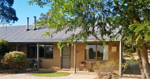 Grampians Pomonal Cottages - Sunshine Coast Tourism 1