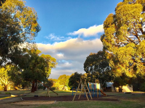 Grampians Pomonal Cottages - Sunshine Coast Tourism 22