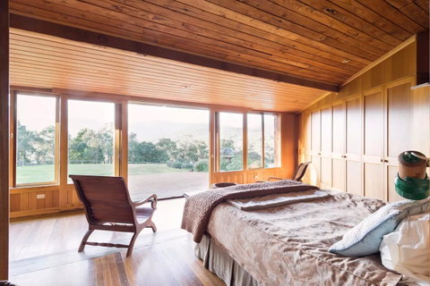 Kangaroo Manor - Sunshine Coast Tourism 25