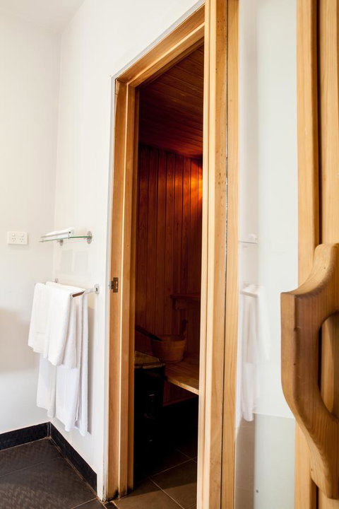 Polperro Villas - Sunshine Coast Tourism 2