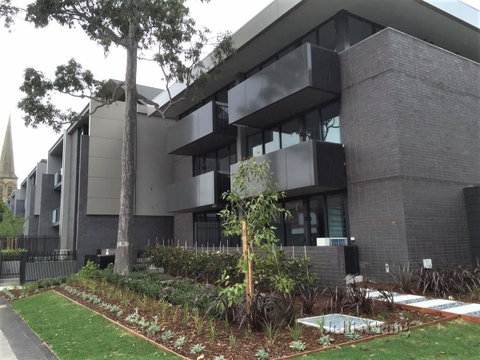 Camberwell Burke Road Apartment - Sunshine Coast Tourism 12