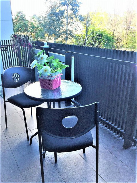 Camberwell Burke Road Apartment - Sunshine Coast Tourism 10