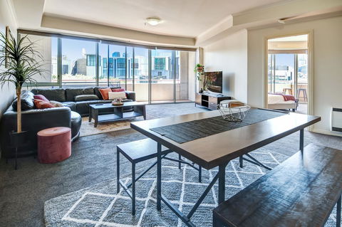 Southbank Tower Apartments - Sunshine Coast Tourism 10