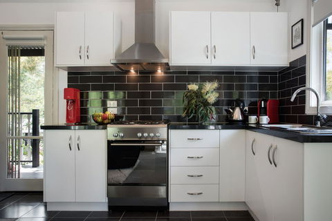 Cottage 4A - Sunshine Coast Tourism 3