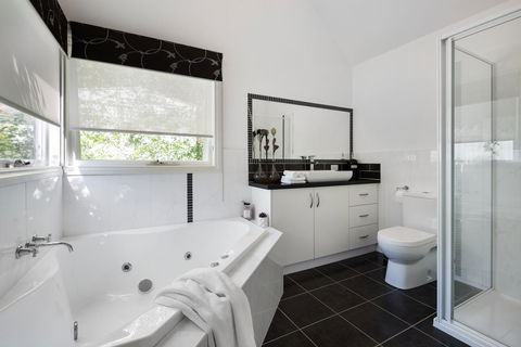 Cottage 4A - Sunshine Coast Tourism 8