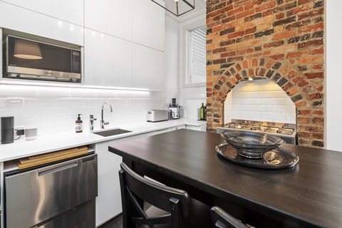 Work Sleep Live Melbourne - Holiday Sunshine Coast 15