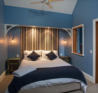 Oak Tree Lodge - Sunshine Coast Tourism